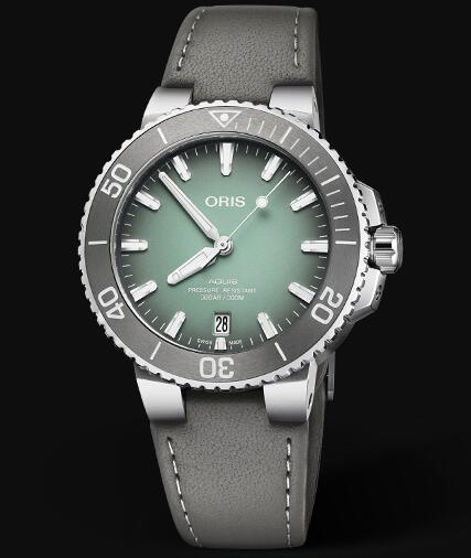 Oris Aquis Date 39.5mm Replica Watch 01 733 7732 4137-07 5 21 12FC